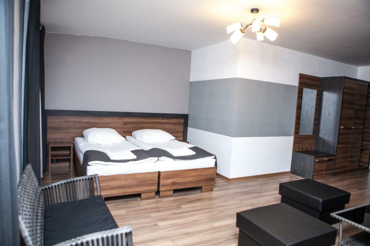 Hotel Bukowiec Legionowo Exterior photo